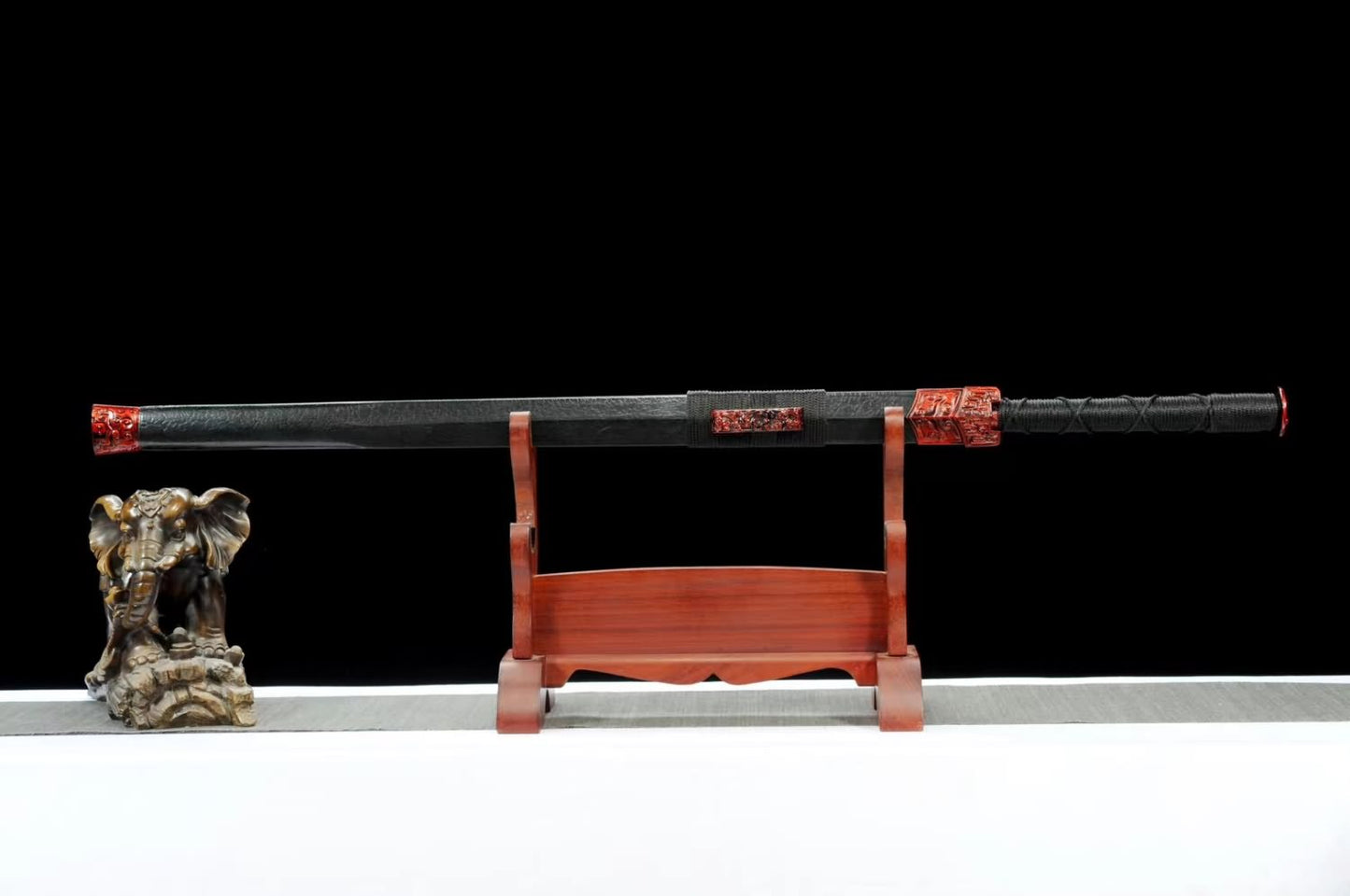 Traditional Chinese Sword High Manganese Steel Blade with Blood-Red Hollow Design