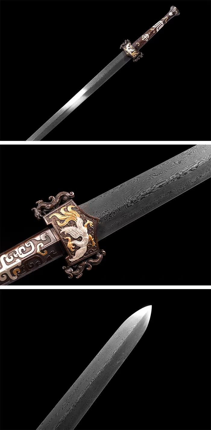 Handcrafted Chinese Han Sword with Forged Damascus Steel Blade - Antique Brass Fittings and Ebony Wood Scabbard
