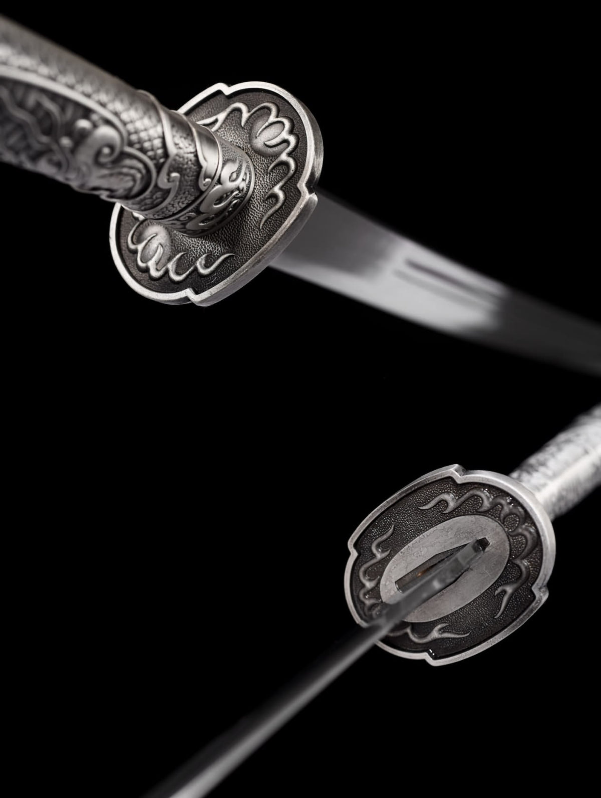 Qing dao Sword-Forged Damascus Steel Blade with Alloy Fittings-Battle Ready - Chinese Sword store