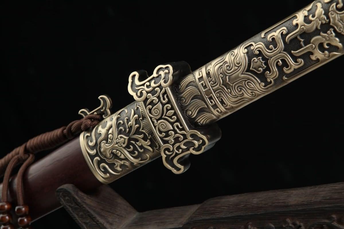 Tang Jian Sword – Forged Damascus Steel Blade, Brass Fittings, Rosewood/Ebony Scabbard