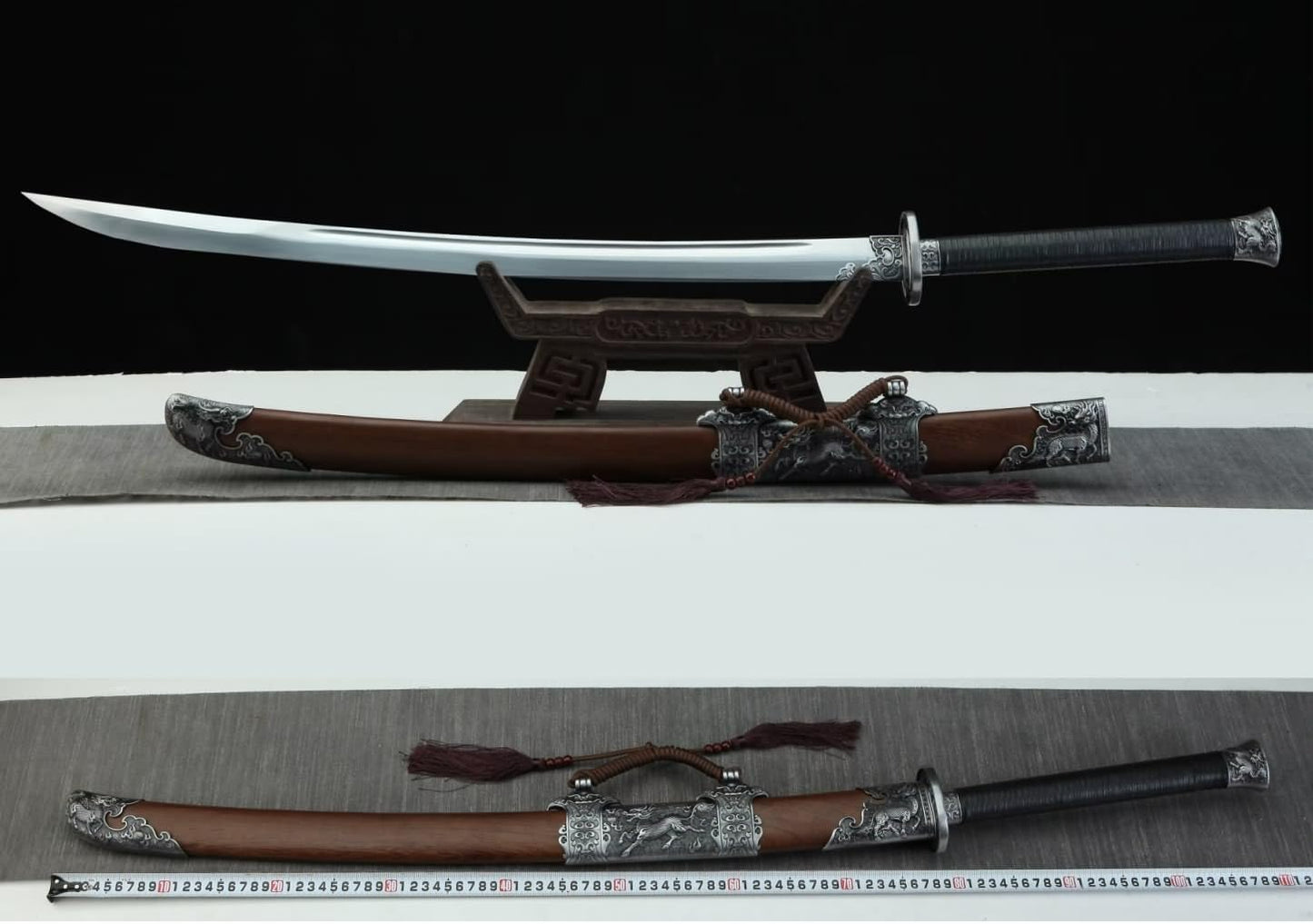 Qingdao Saber – Hand-Forged High-Carbon Steel