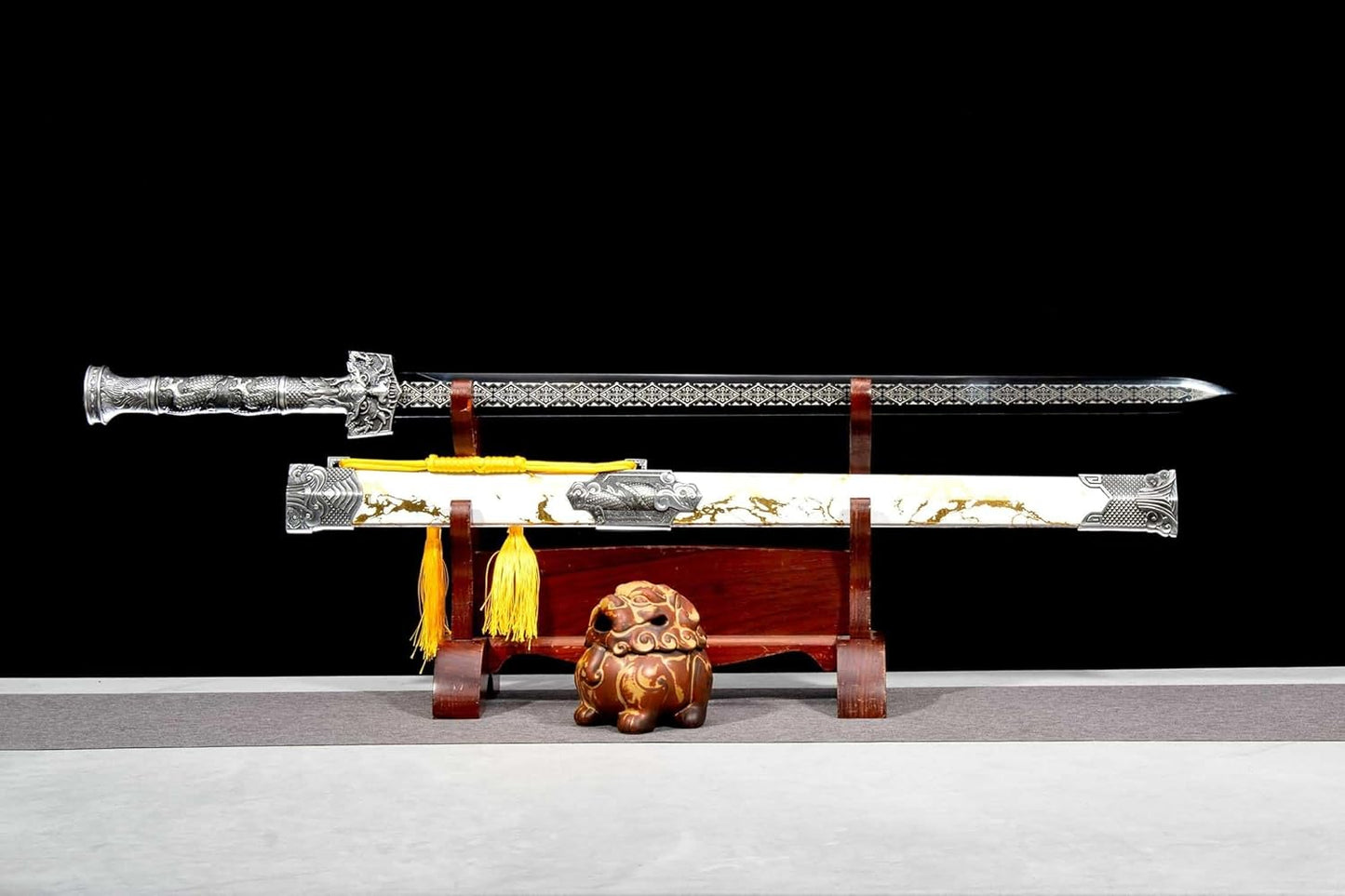 Qin‑Han Han Jian Sword with White‑Gold PU Leather Scabbard
