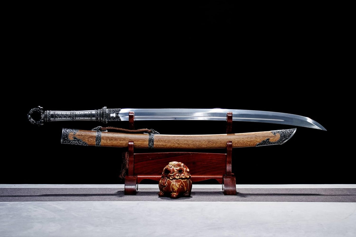 Xiuchun Dao | Hand-Forged High Manganese Steel Chinese Saber with Teak Scabbard & Ring Pommel Fittings