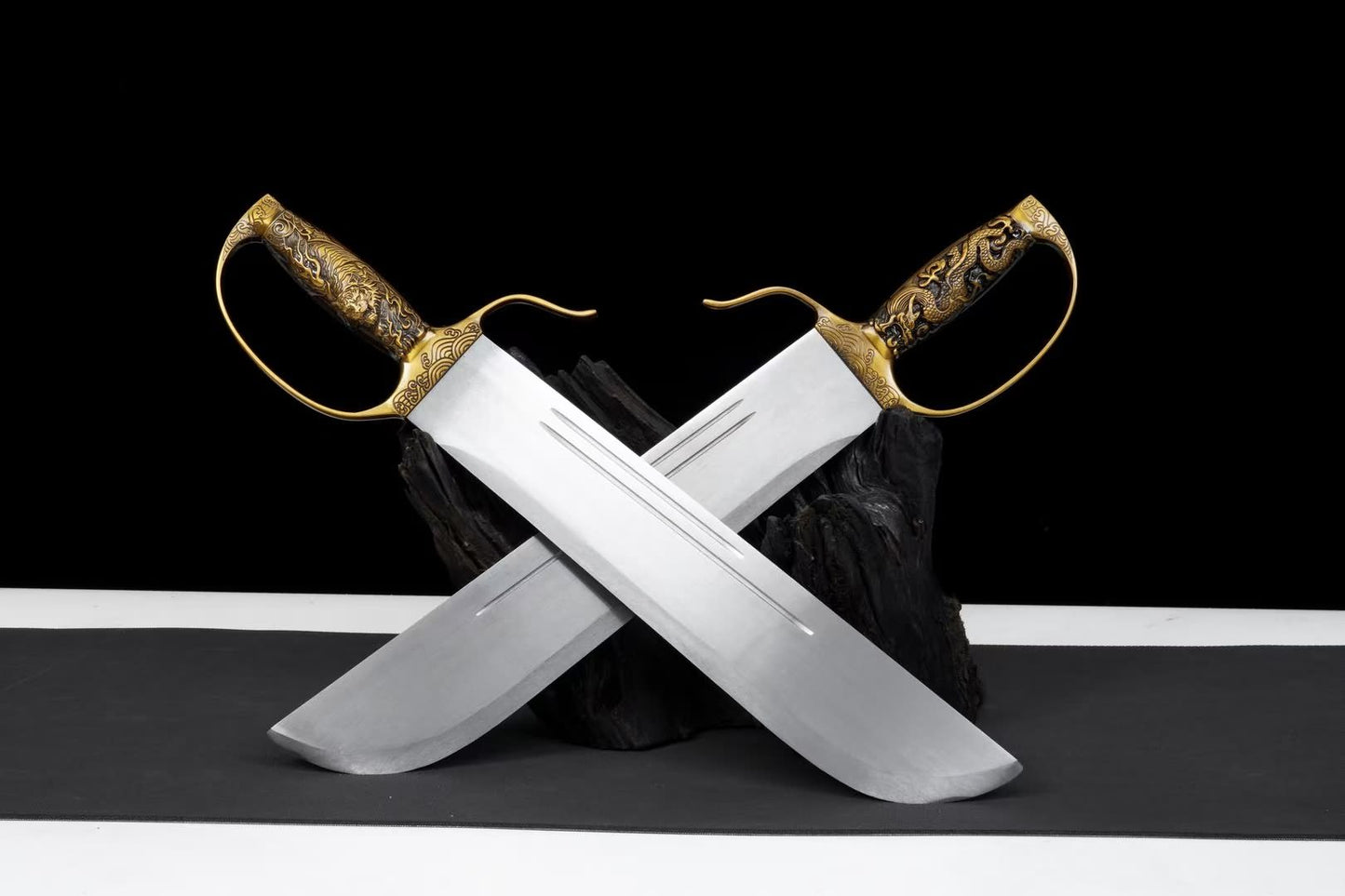 Wing Chun Butterfly Swords Twin Set | Gold-Tone Baat Cham Dao Display Blades - Chinese Sword store