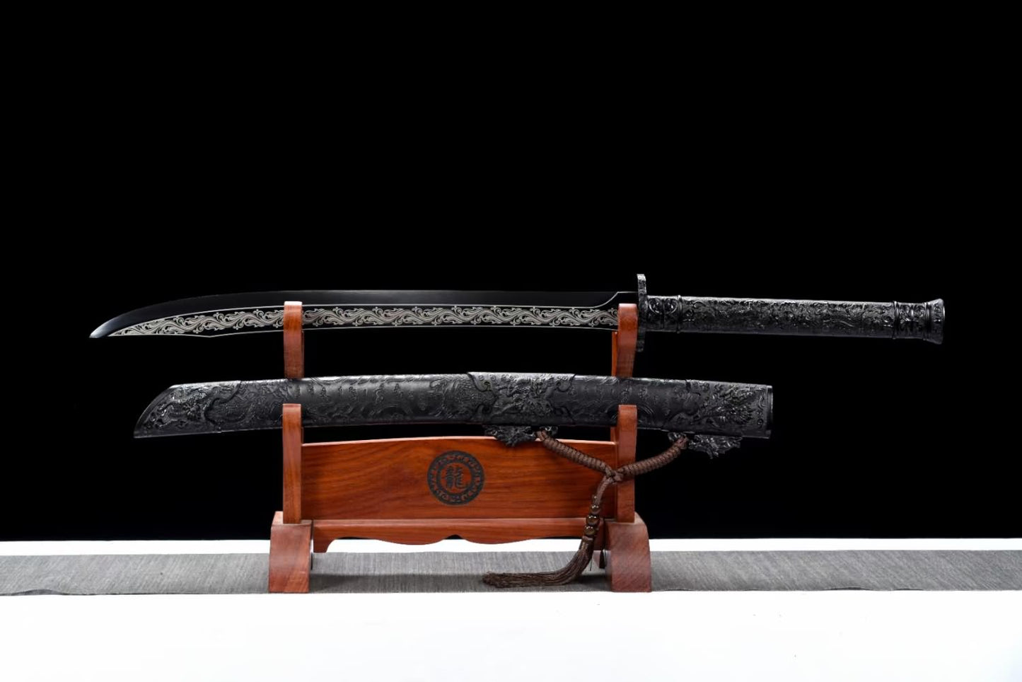 Saber Sword Real,Forged Spring Steel Blade,Alloy Fittings,Black Scabbard