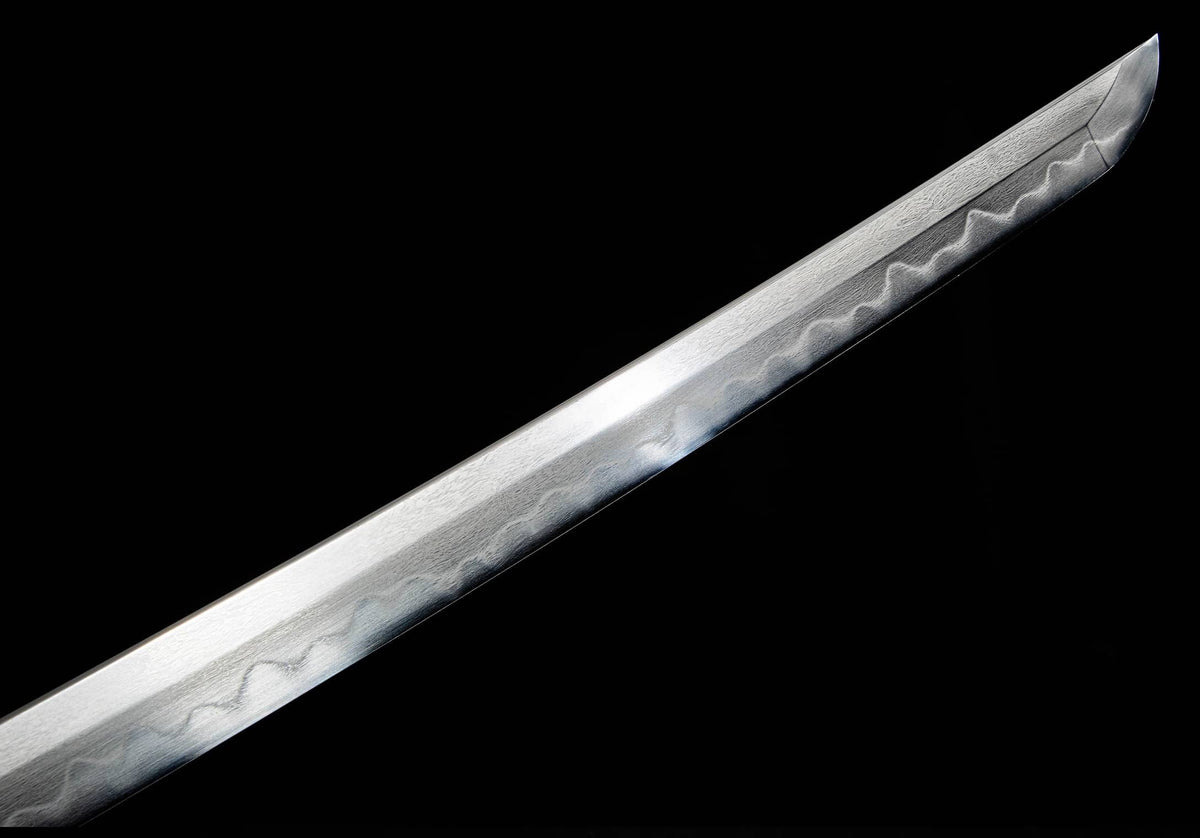 Wootz Steel Hamon Katana – 40.9″ with Black-Gold Lacquer Saya