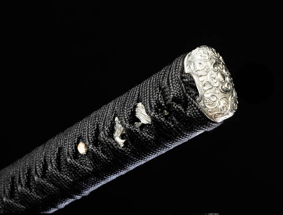 Wootz Steel Hamon Katana – 40.9″ with Black-Gold Lacquer Saya