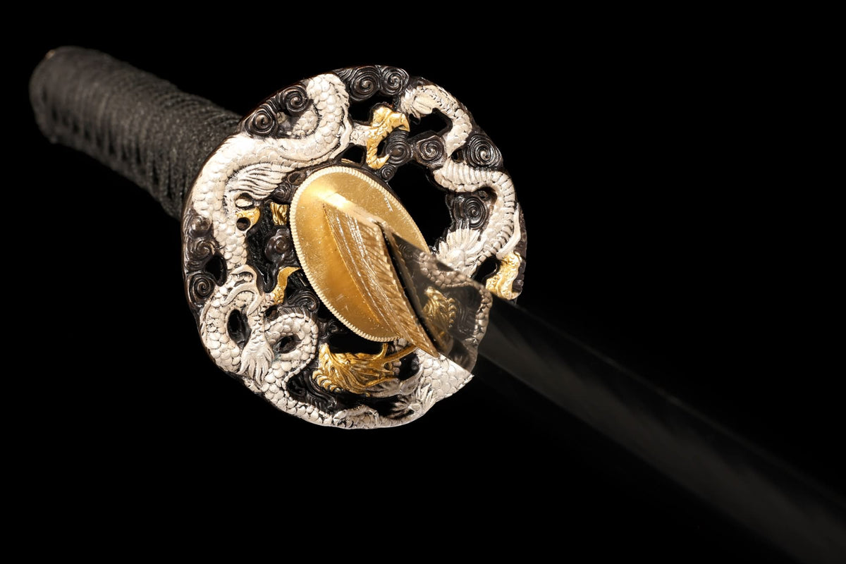 Luxury T10 Clay Tempered Katana – Gold Foil Lacquer Scabbard with Dragon Motif & Real Hamon Blade - Chinese Sword store