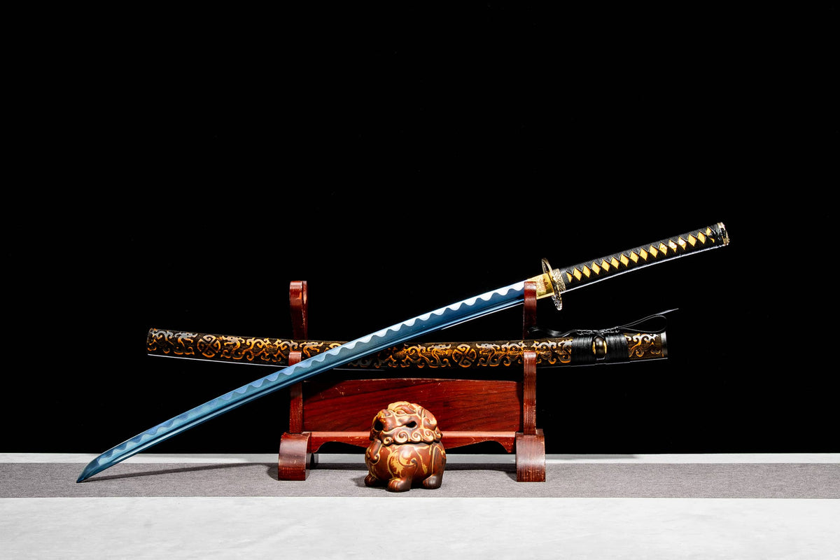 Den Yoshioka Katana – 40.7″ (103.5 cm) Manganese Steel Blade, Lacquered Wood Saya