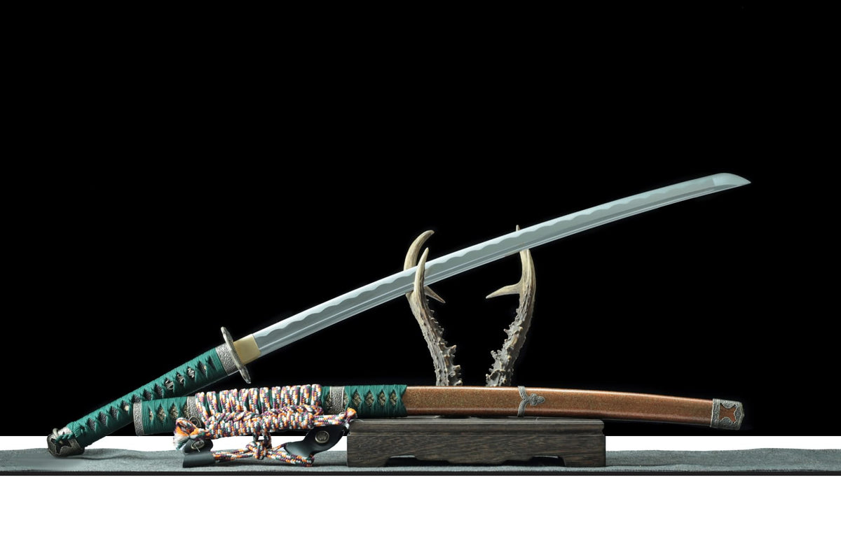 Japanese Tachi Sword – 41.3” Hand-Forged 1045 Steel Blade with Piano-Finish Scabbard - Chinese Sword store