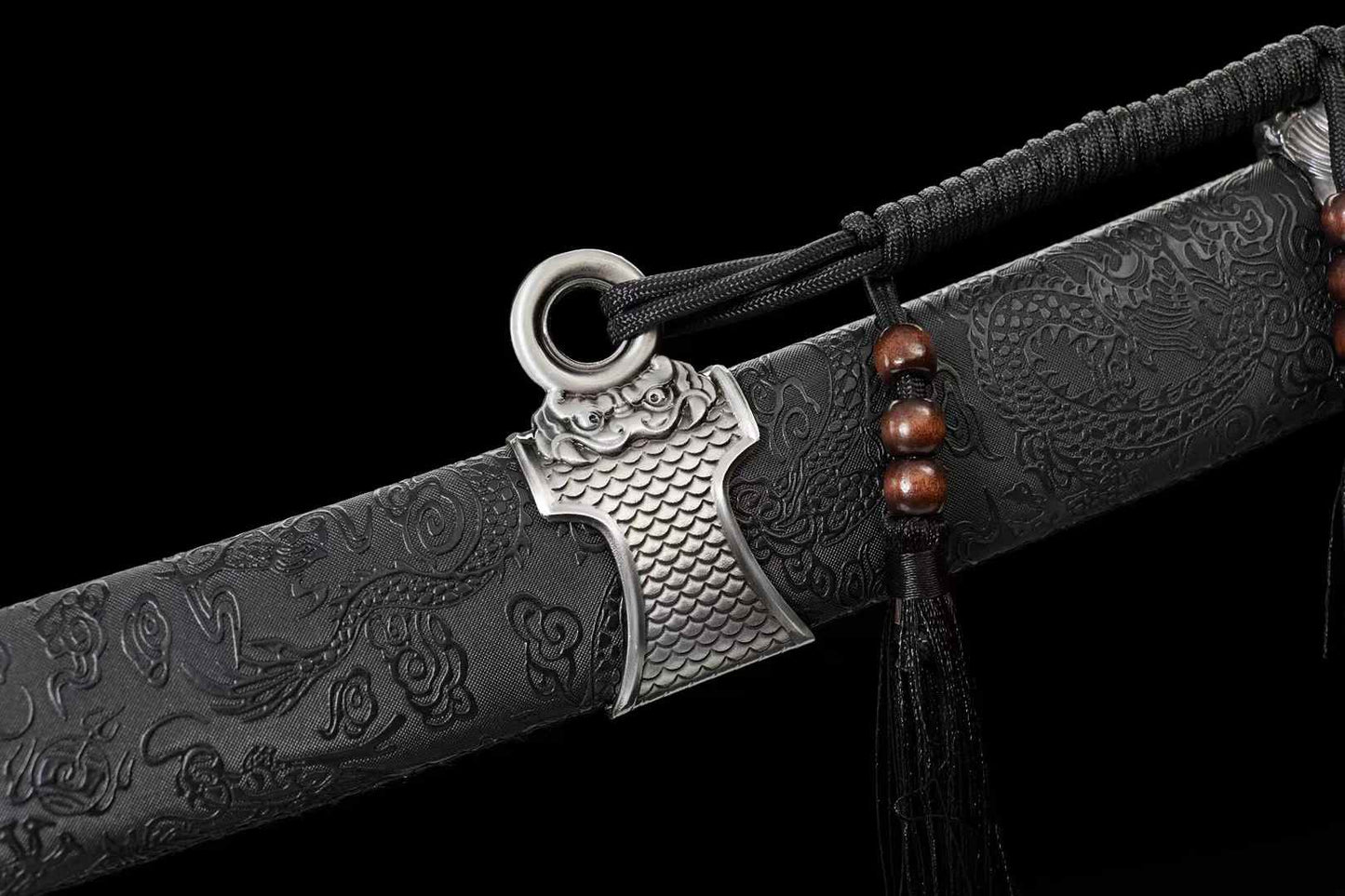 Xianglong Dao black dragon-pattern scabbard and alloy suspension mount