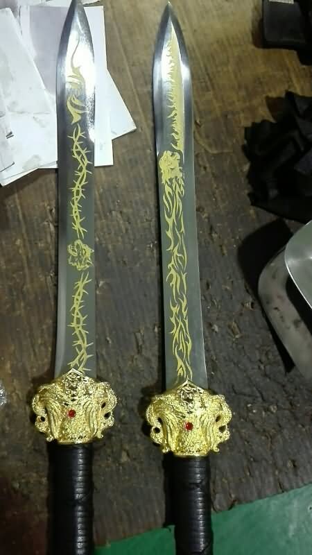 Integral sword,handmade(High carbon steel etch blade,Leather scabbard)Full tang - Chinese sword shop