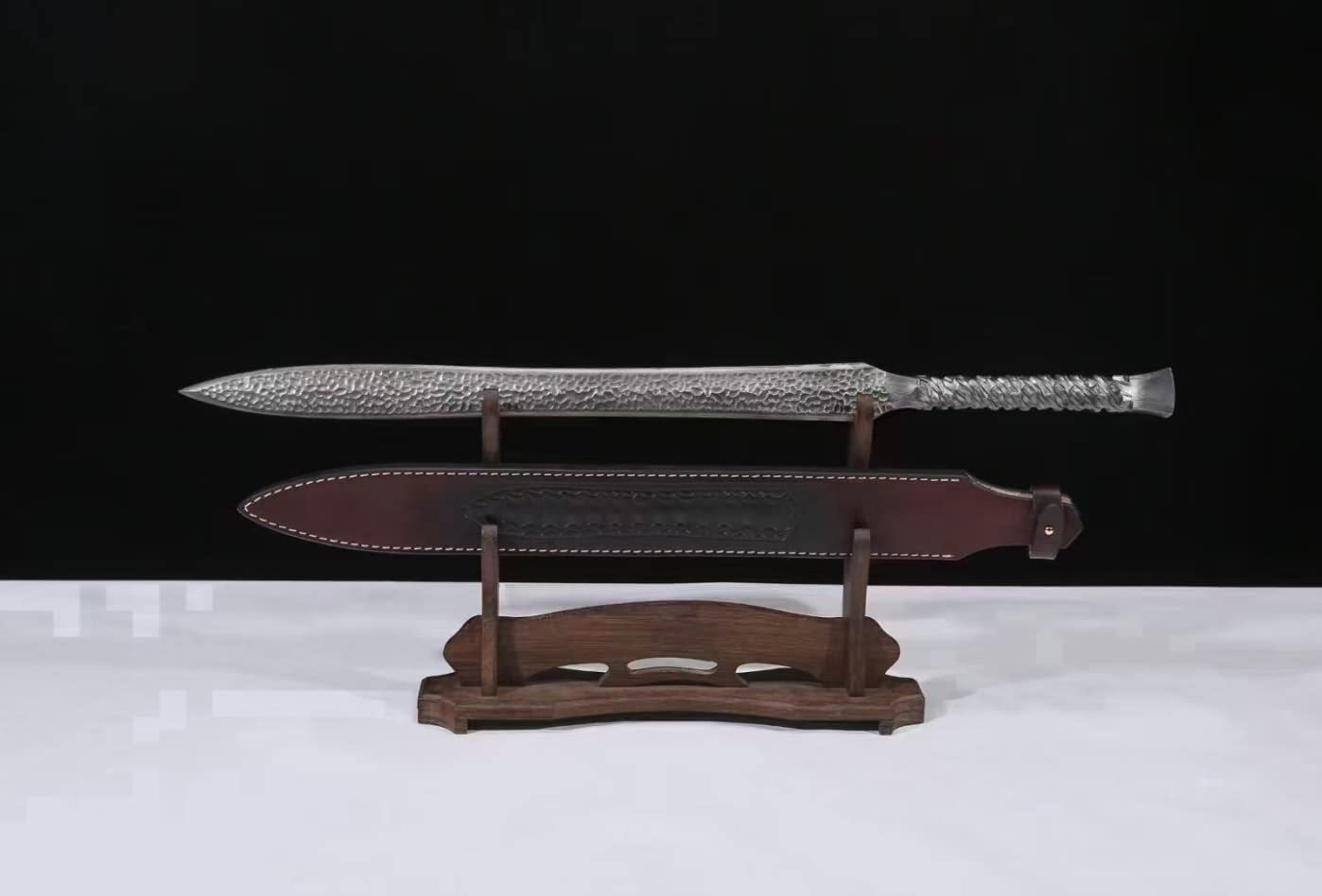 One-Piece Sword,Forged Damascus Steel Blades Handle,Cowhide Scabbard,CHINESE SWORD