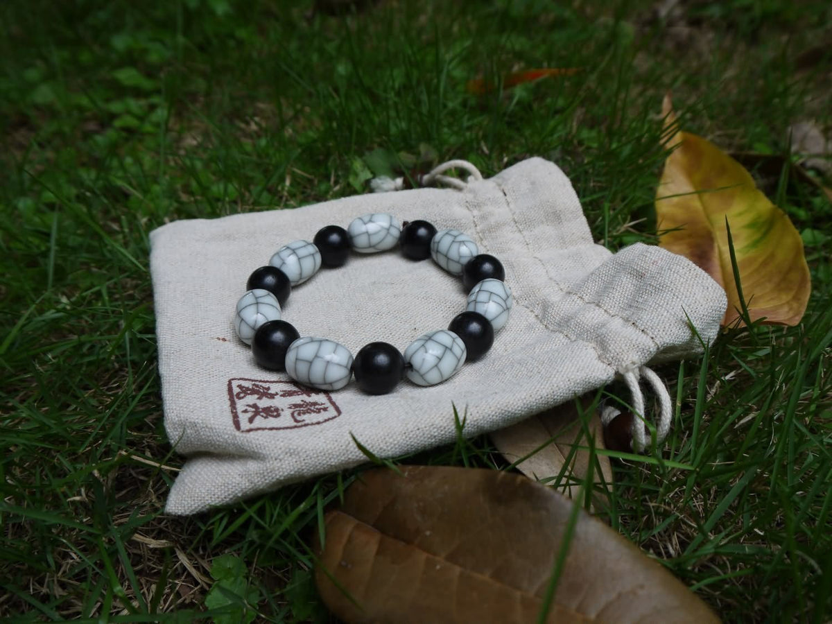 Necklace/China longquan Ge Kiln Celadon Bracelets/World Intangible Cultural Heritage - Chinese sword shop