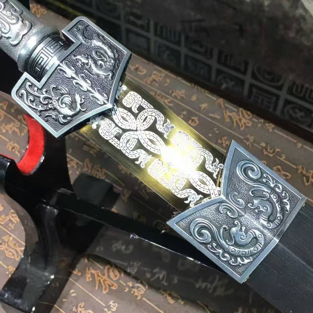 Han jian/High carbon steel eight surface blade/Black wood/Alloy handle - Chinese sword shop
