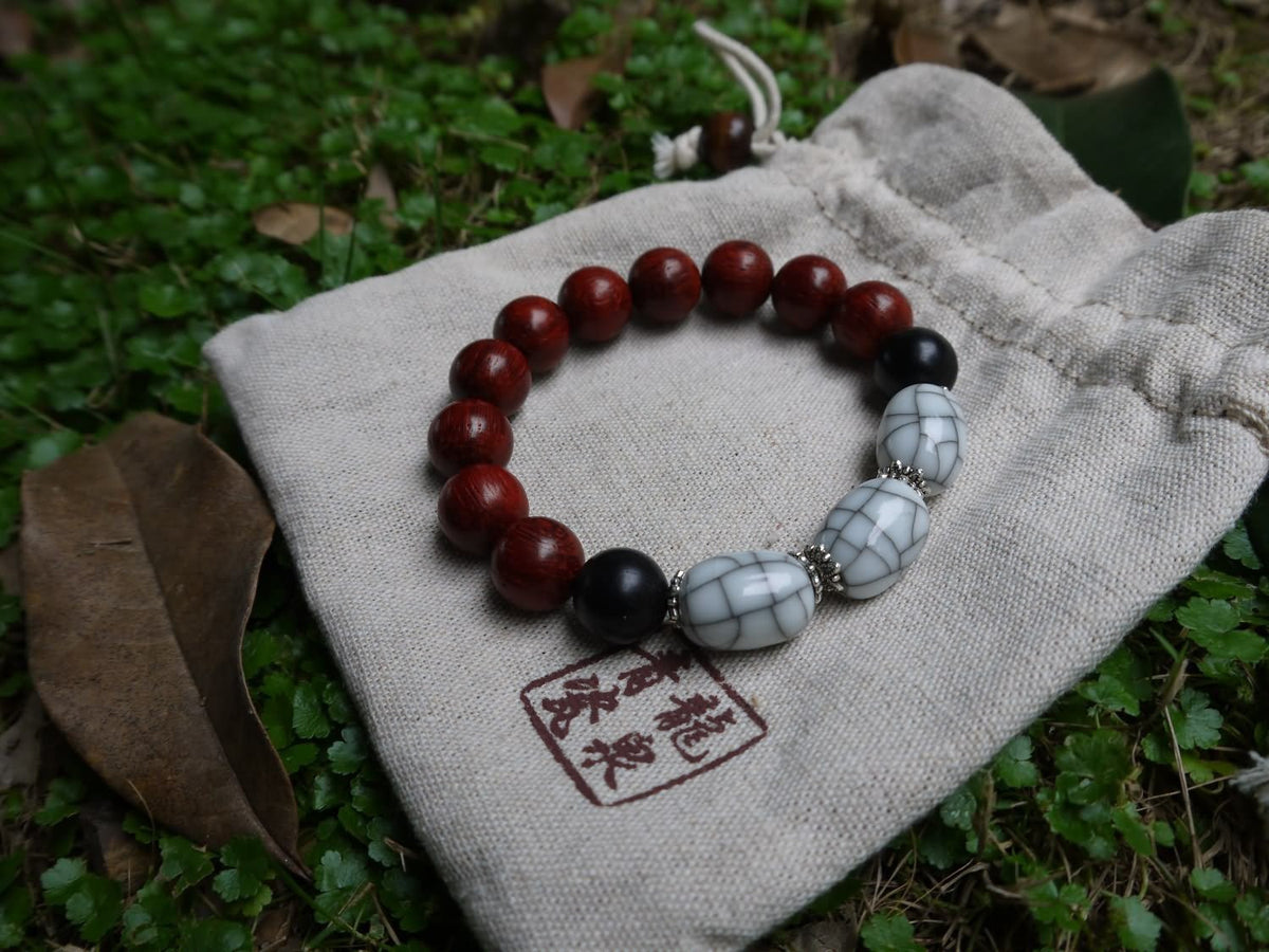 Porcelain Bracelet/Ge Kiln Celadon/World Intangible Cultural Heritage/Three celadon beads/NO.9 - Chinese sword shop