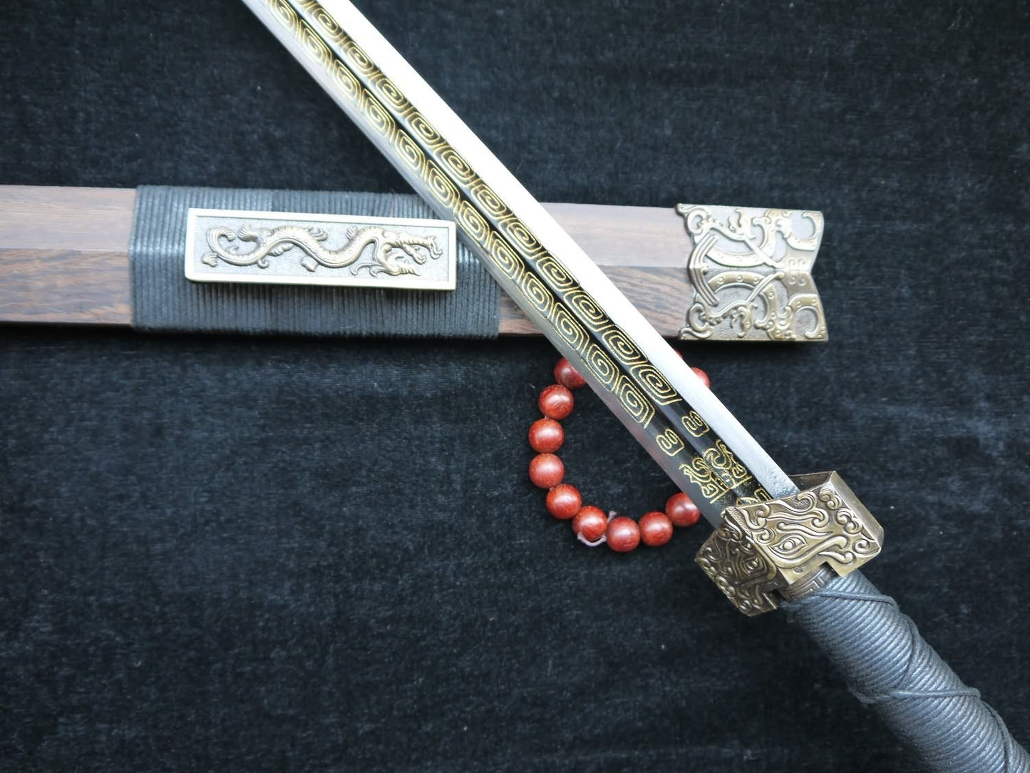 Han sword,Damascus steel Etching flame grain,Rosewood scabbard,Alloy - Chinese sword shop