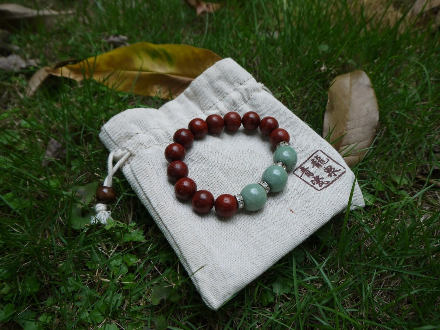 Porcelain Bracelet/Celadon ge ware Celadon/World Intangible Cultural Heritage/Three celadon beads - Chinese sword shop