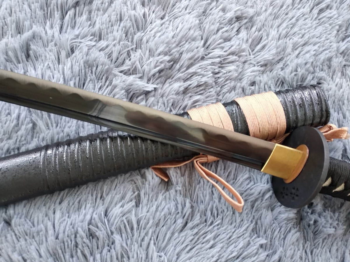 Katana/Hand Forged/carbon steel blade/Wood/Oriental cherry Tusba/Heat Tempered - Chinese sword shop