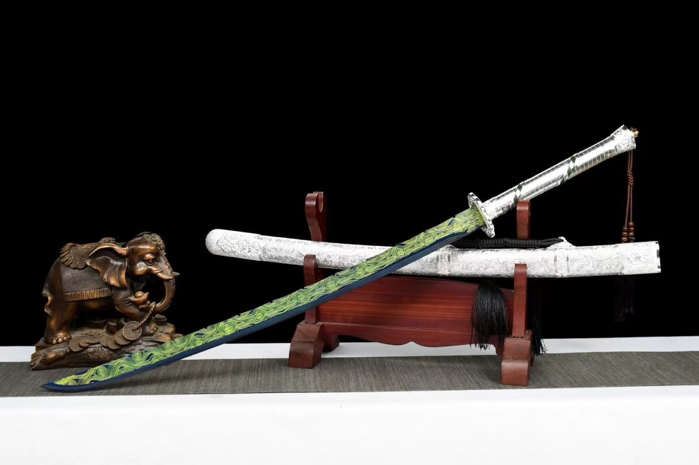 chinese sword,Brotherhood of Blades high Carbon Steel,Alloy Fittings,Wood PU Scabbard,LOONGSWORD