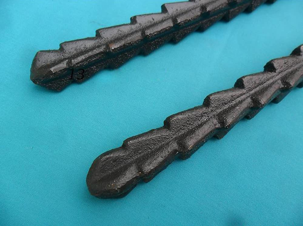 Sword breaker,Double whips(Cast iron material,Brass,Wood handle) - Chinese sword shop