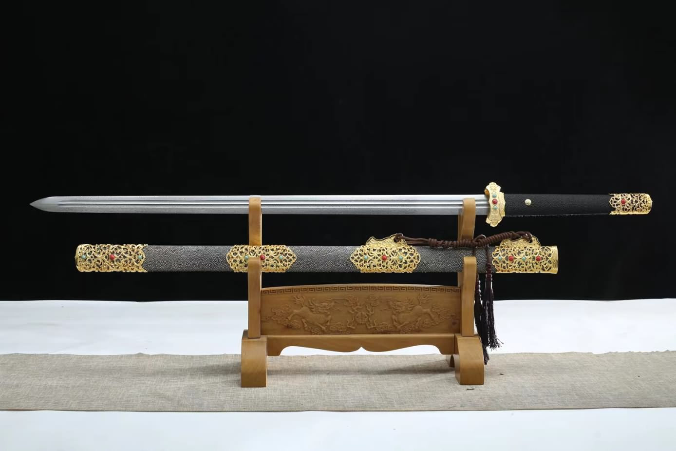 Tactical Swords Damascus Steel Blade,Alloy Fittings,Fake Stingray Skin Scabbard,LOONGSWORD