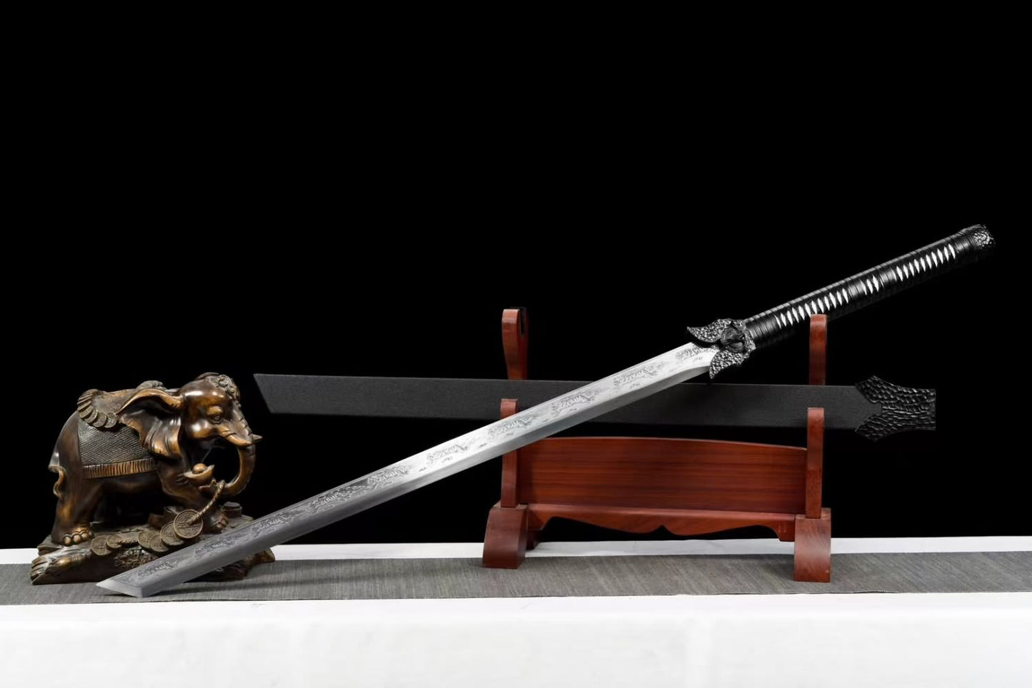 Black Gold Ancient Sabre Real,Forged Etch Blade,Black Fittings,LOONGSWORD