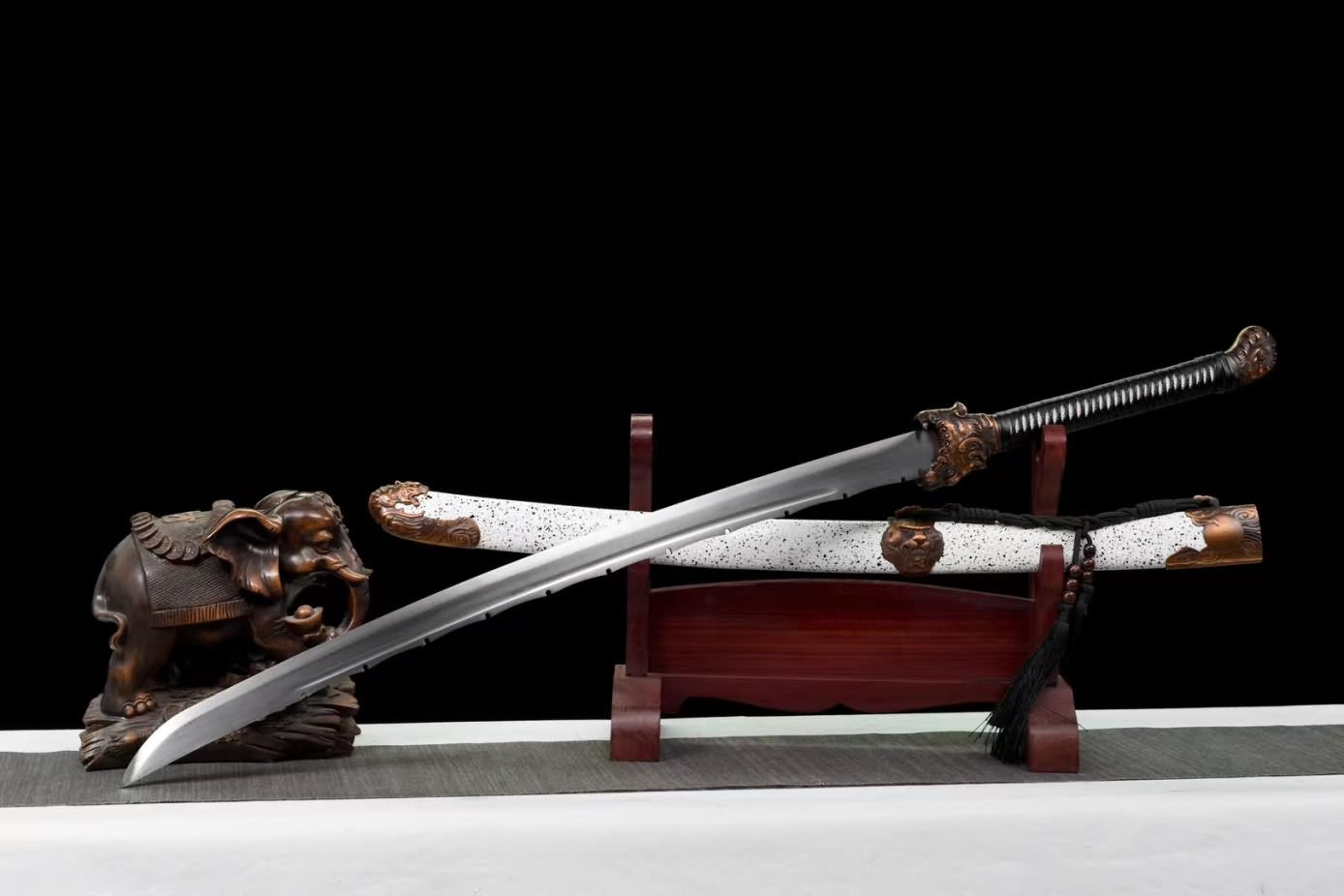 Tiger Tang dao High Carbon Steel red Blade,Alloy Fittings,Solid Wood Scabbard,LOONGSWORD