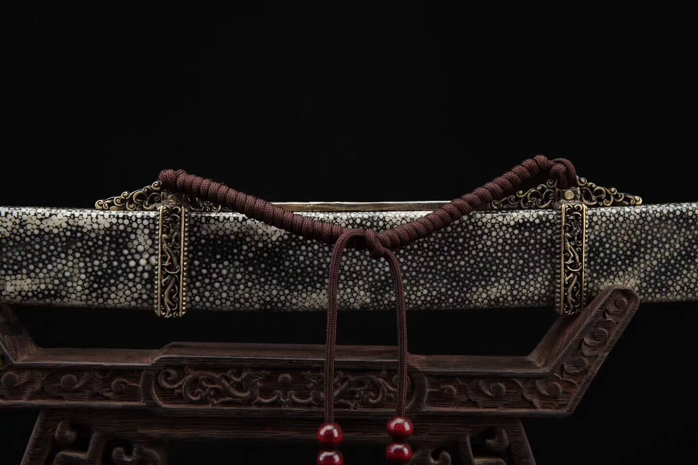 Qin Broadsword(Folded steel blade,Black skin Scabbard,Brass fitting)Length 37" - Chinese sword shop