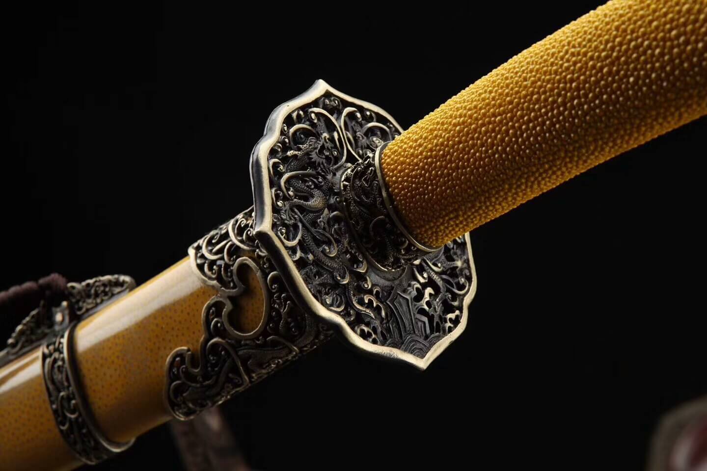 Qing imperial sword,Broadsword,Folded steel blade,Yellow Scabbard,Brass fitting - Chinese sword shop