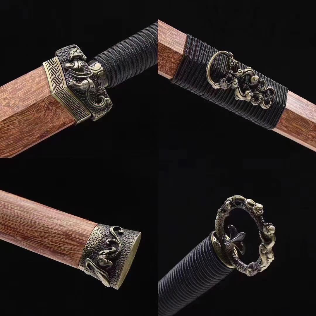 Han dao sword Damascus steel red blade Alloy fittings Chinese sword