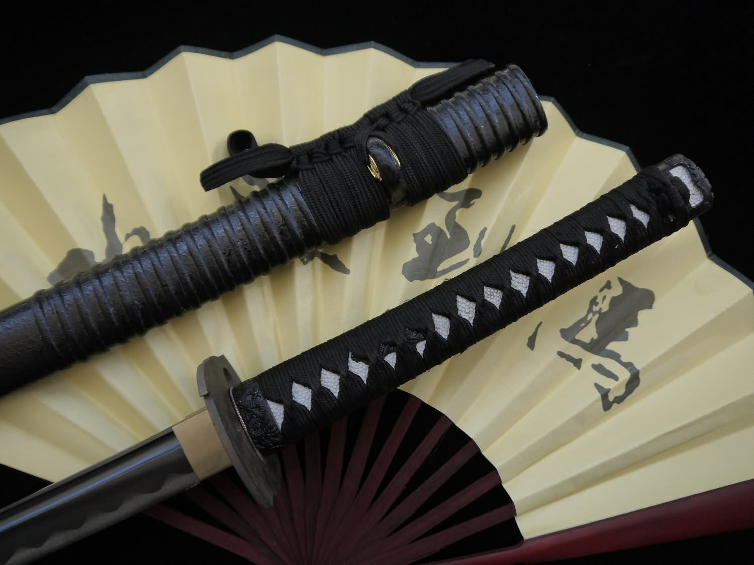 Japanese Samurai Katana Sword,Medium carbon steel black blade,Wood scabbard,Iron Tsuba,Full tang,Length 39 inch - Chinese sword shop