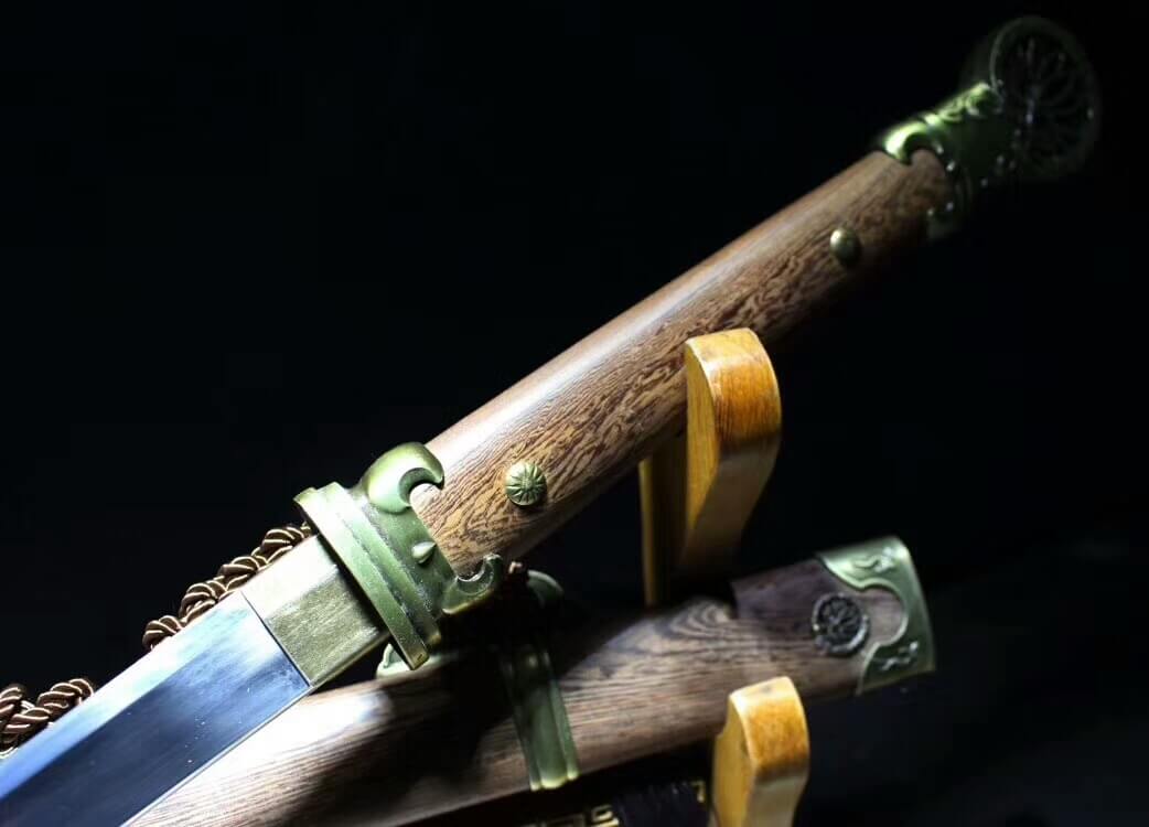 Pei Dong war jian,High carbon steel blade,Rosewood scabbard,Alloy - Chinese sword shop