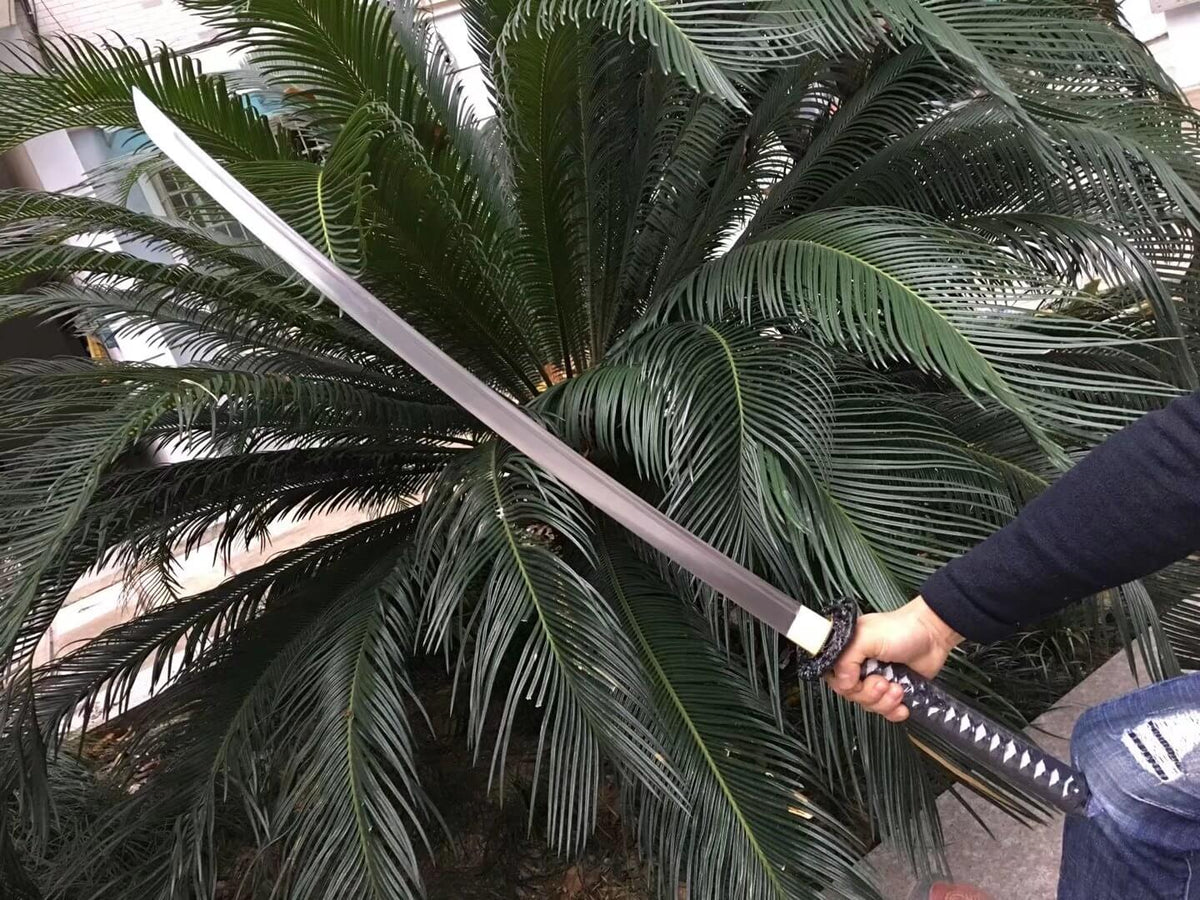 Uchikatana/Medium carbon steel blade/Leather scabbard/Alloy fittings - Chinese sword shop