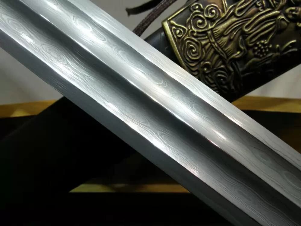 Hyakuhisa sword(Damascus steel bade,Black scabbard,Brass fittings)Length 29" - Chinese sword shop