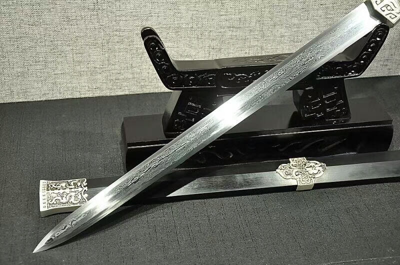 Qin jian(Folded steel octahedral blade,Black scabbard,Alloy fittings)Length 30" - Chinese sword shop