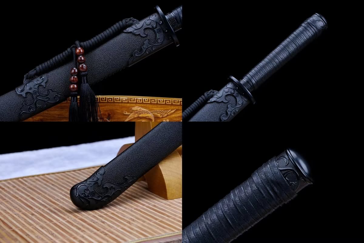 Qin dao saber(Forged High carbon steel etch blade, Leather wooden scabbard)Battle ready,Chinese sword