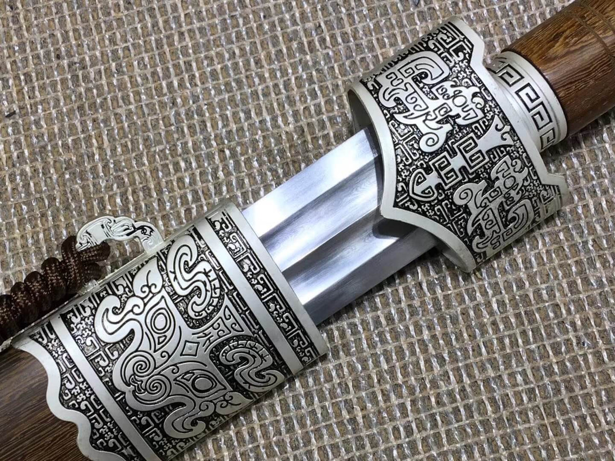 Yuewang sword(Folded steel blade,Rosewood scabbard,Alloy fitted)Length 32" - Chinese sword shop