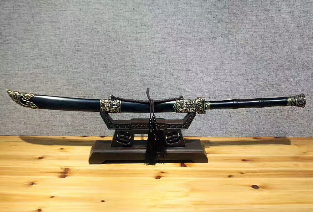 Cut horse broadsword(Folded steel blade,Ebony Scabbard,Brass fitting)Full tang - Chinese sword shop