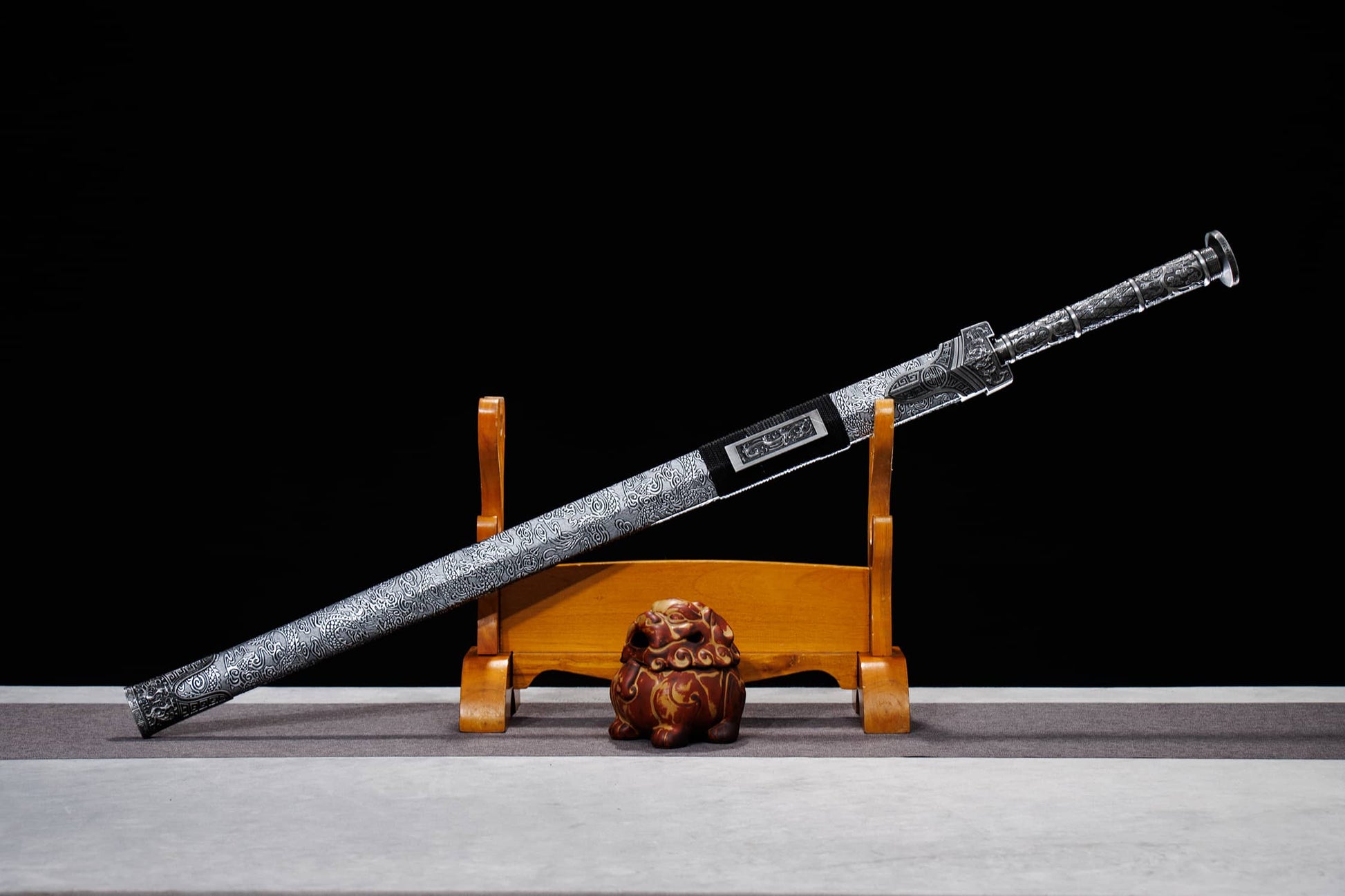 Han Jian 40.2″ Chinese Straight Sword | Longquan High-Manganese Steel Blade