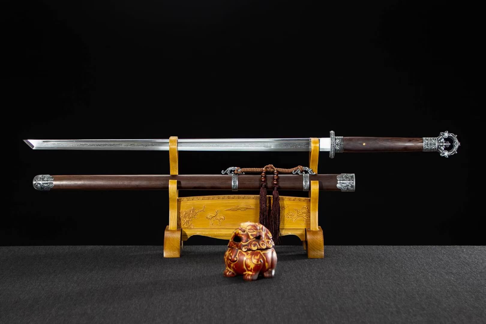 Traditional Chinese Tang dao Sword with Damascus Steel Blade and Alloy Fittings - Rosewood Scabbard