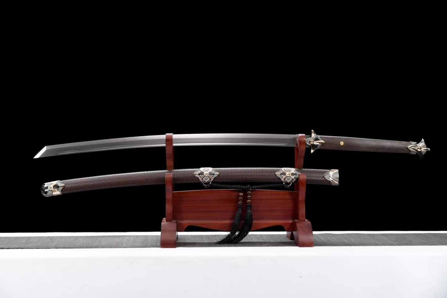 High Carbon Steel Chinese Tang Sword, Handcrafted Traditional Blade, Faux Leather-Wrapped Scabbard
