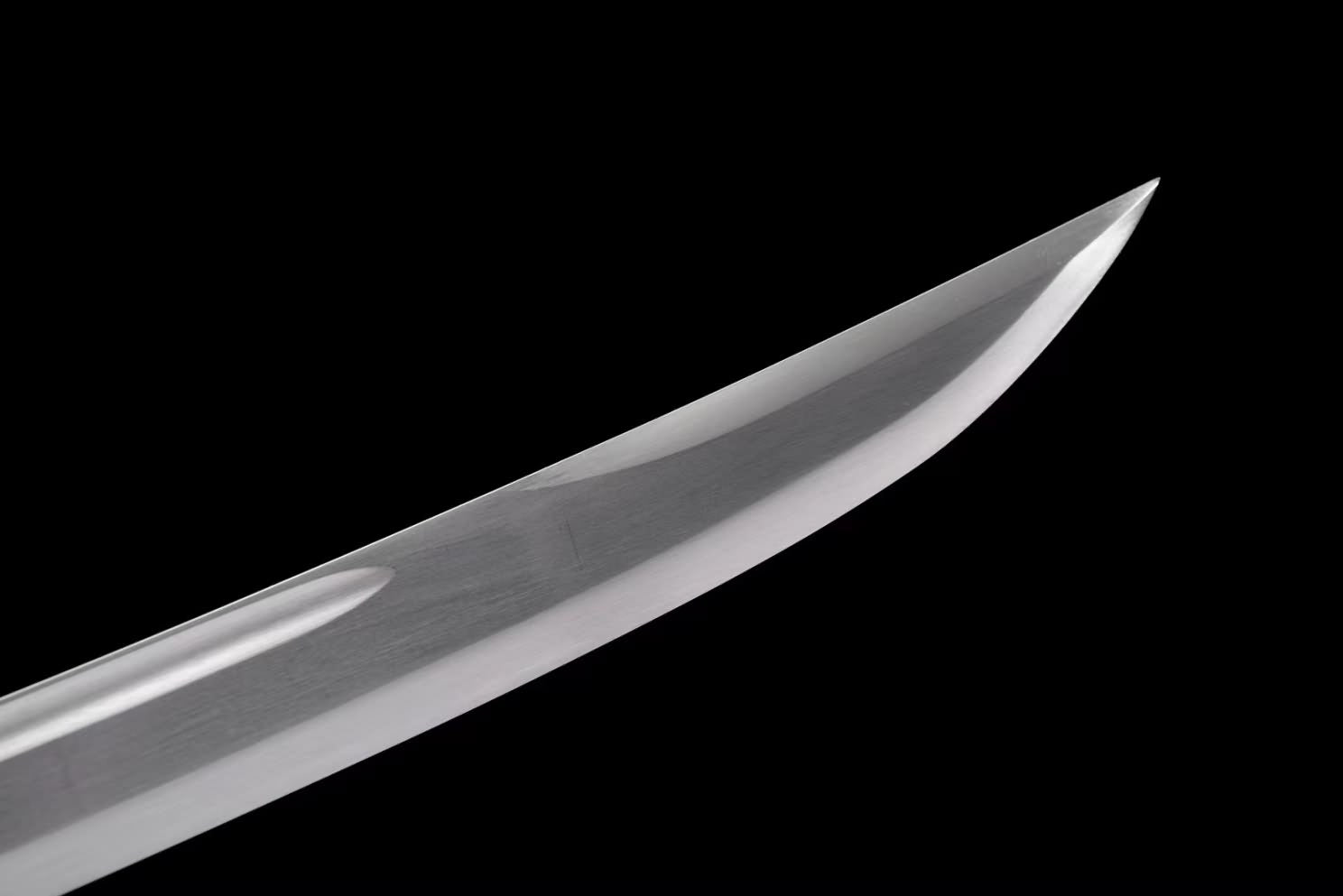 Hand-Forged Chinese Swords - Authentic Dao and Broadsword Craftsmanship | High Carbon Steel Blades with Alloy Handles