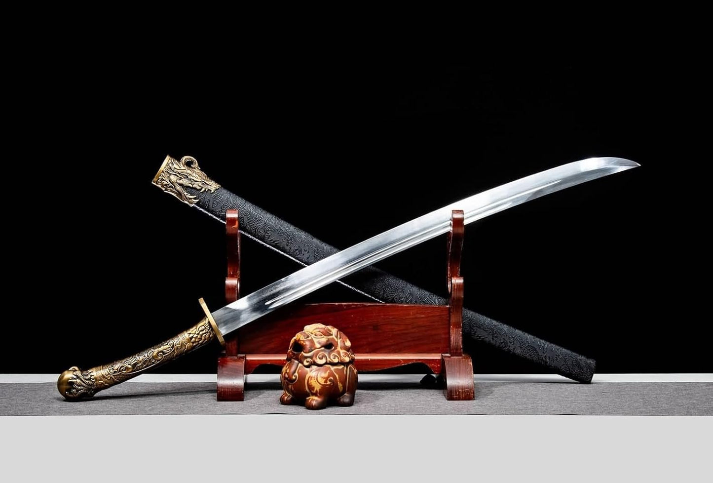 Qing Dao Sword – Traditional Chinese Saber with Polished Steel Blade & PU Scabbard - Chinese Sword store