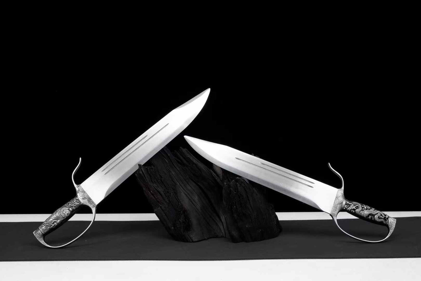 Wing Chun Butterfly Swords Set – Twin Chinese Knives with Shared Leather Scabbard