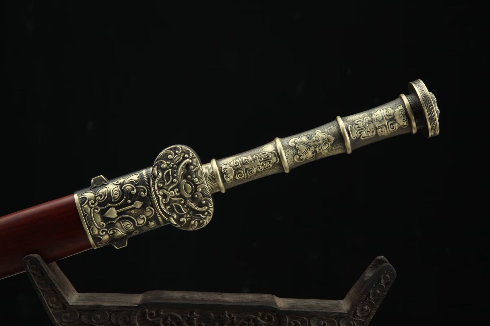 Fengyun Jian – Hand-Forged Pattern Steel Chinese Sword with Brass Fittings & Rosewood Scabbard - Chinese Sword store