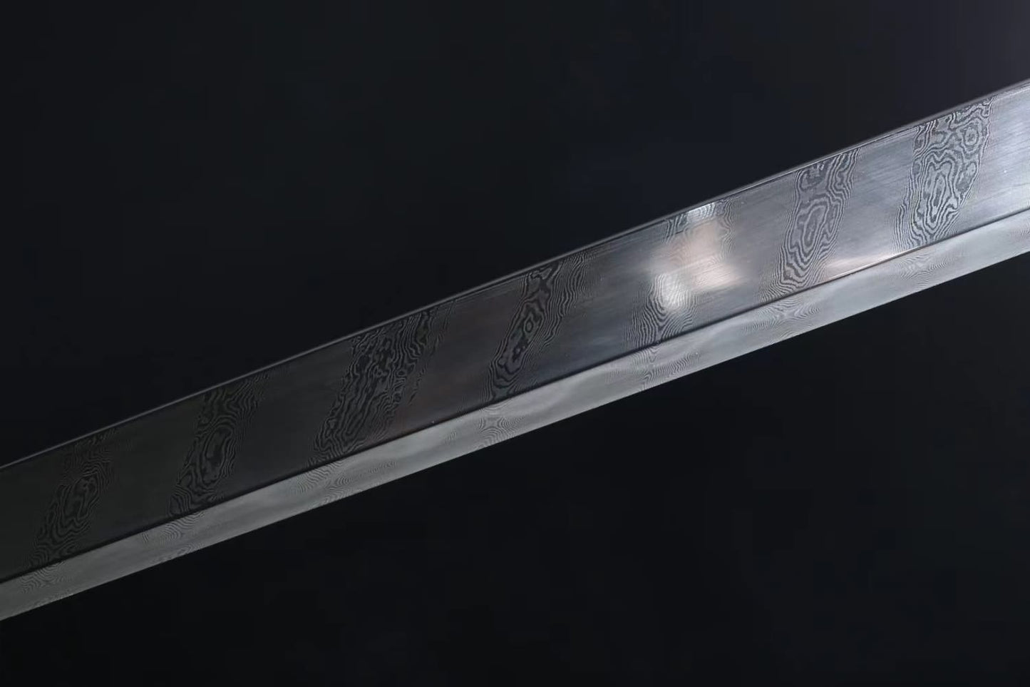 Tang Dao Sword-Hand-Forged Damascus Steel Blade,Ebony Scabbard,Brass Fittings