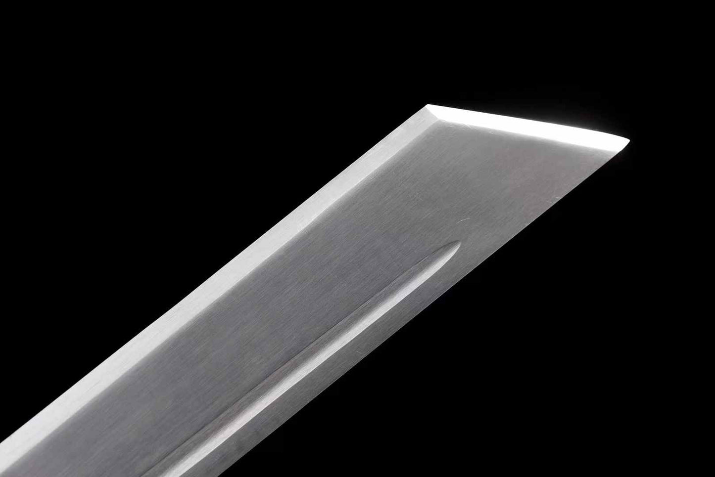 Jinyiwei Saber | Hand-Forged High Manganese Steel Chinese Ming Dynasty Sword with Alloy Fittings & Faux Leather Scabbard