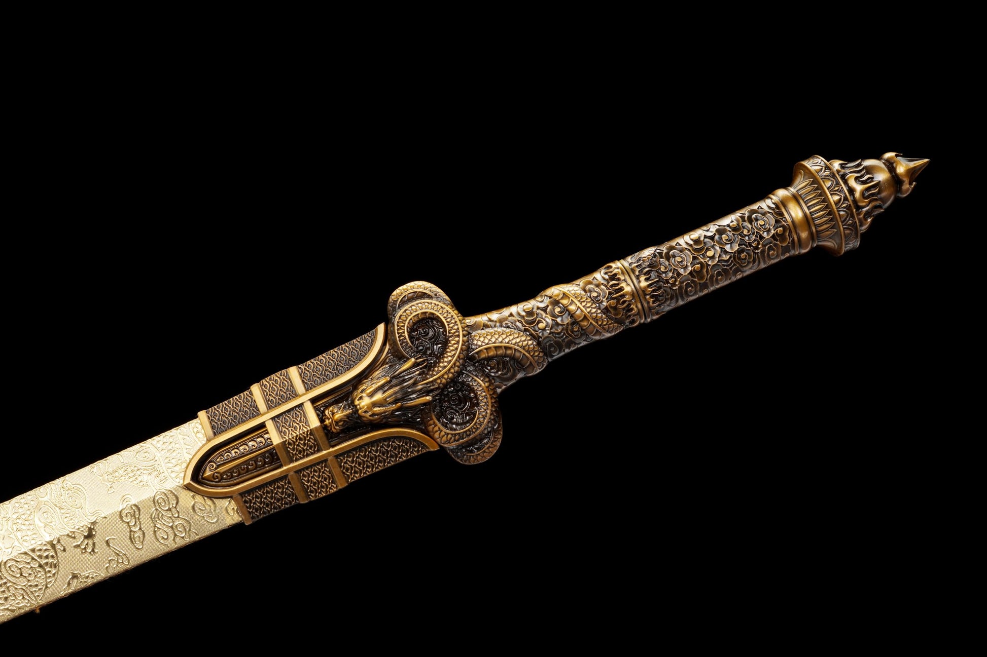 Longyuan Jian – Engraved Chinese Sword with Dragon Scabbard & Brass-Style Fittings