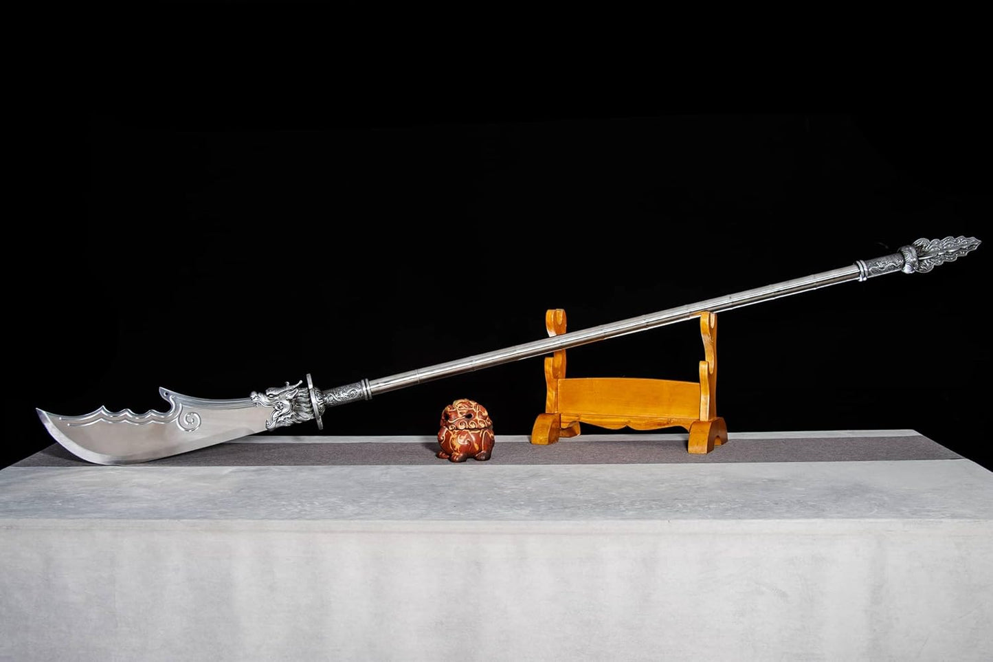 Hand-Forged Guandao – 189cm Crescent Polearm